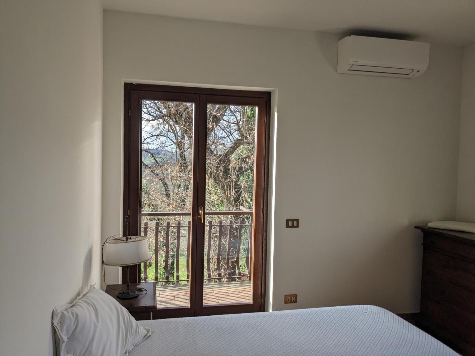 Villa Pacchini Poggio Mirteto Номер фото