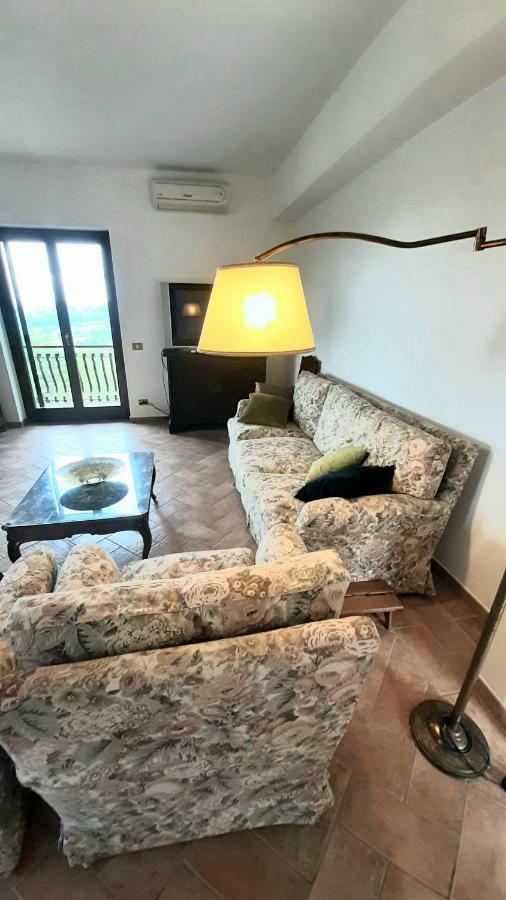 Villa Pacchini Poggio Mirteto Экстерьер фото